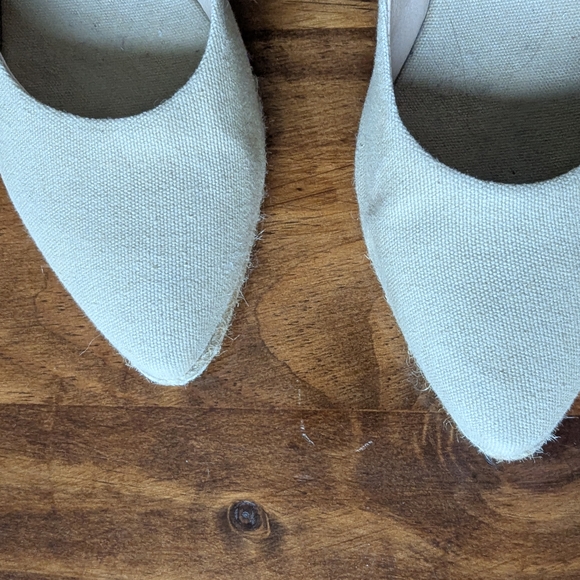 Viscata Size 7 Women's Cream Espadrille Shoes Like New - Picture 5 of 6